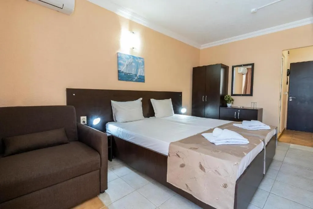 סאני ביץ' Hotel Riva 3*, סאני ביץ'